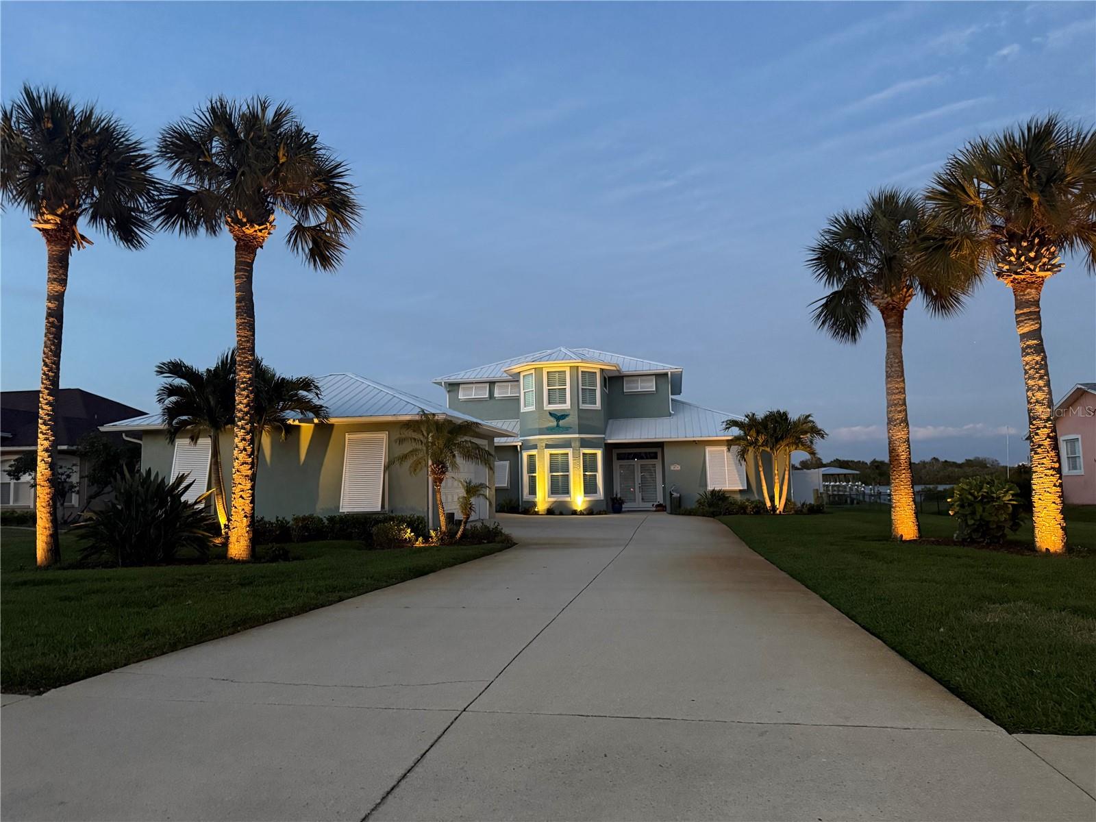 RIVER EDGE ACRES - Residential