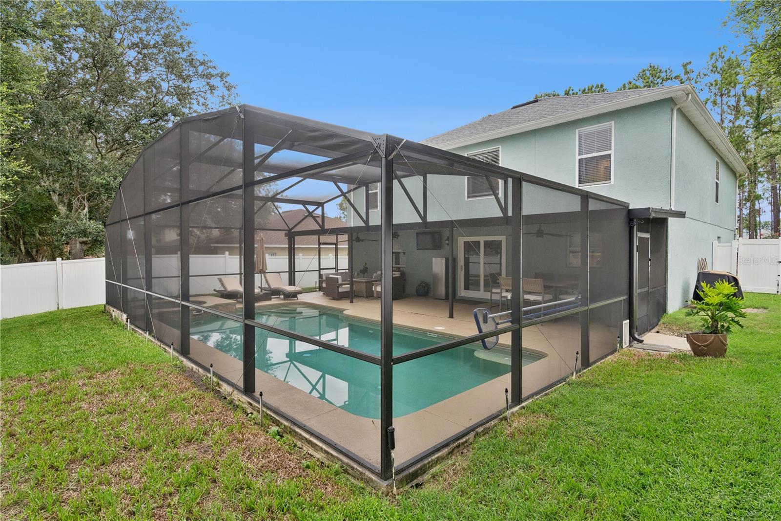 TAVARES FOXBOROUGH - Residential