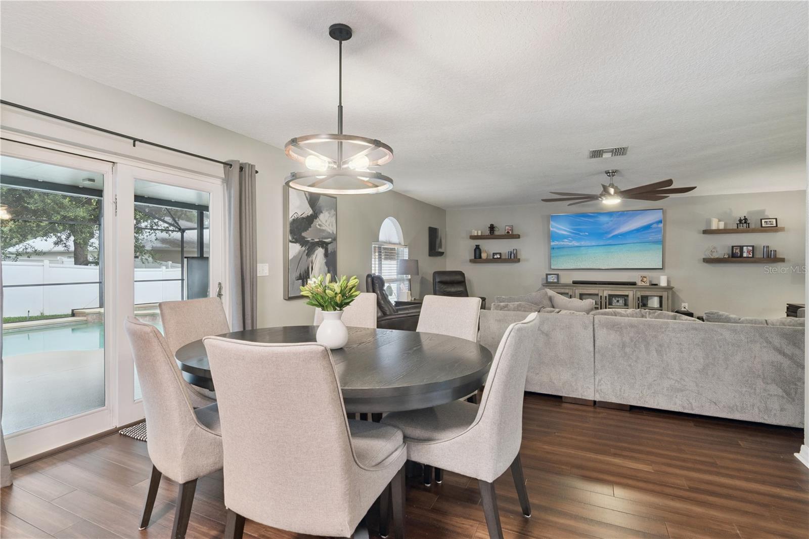 TAVARES FOXBOROUGH - Residential