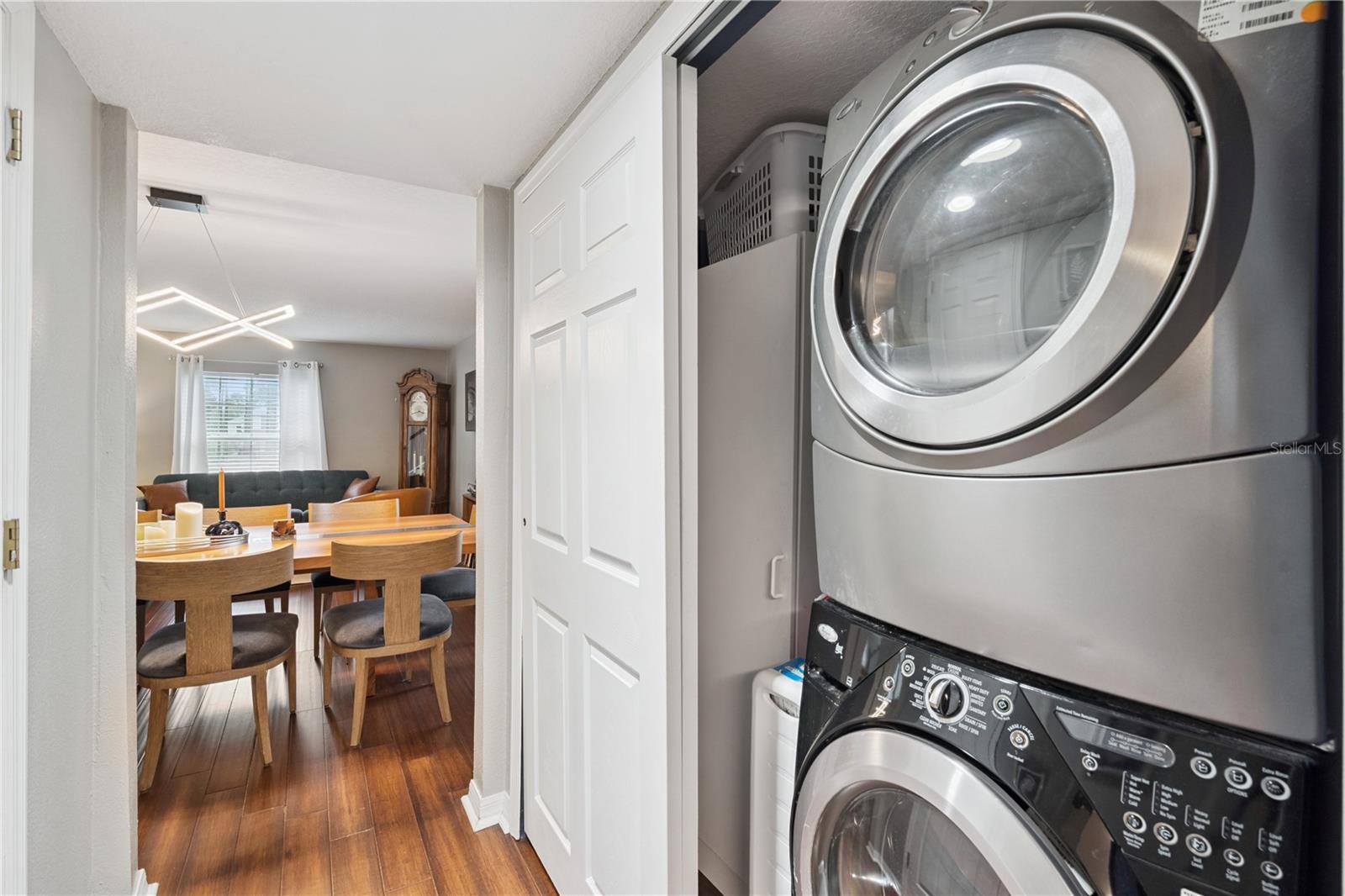 TAVARES FOXBOROUGH - Residential