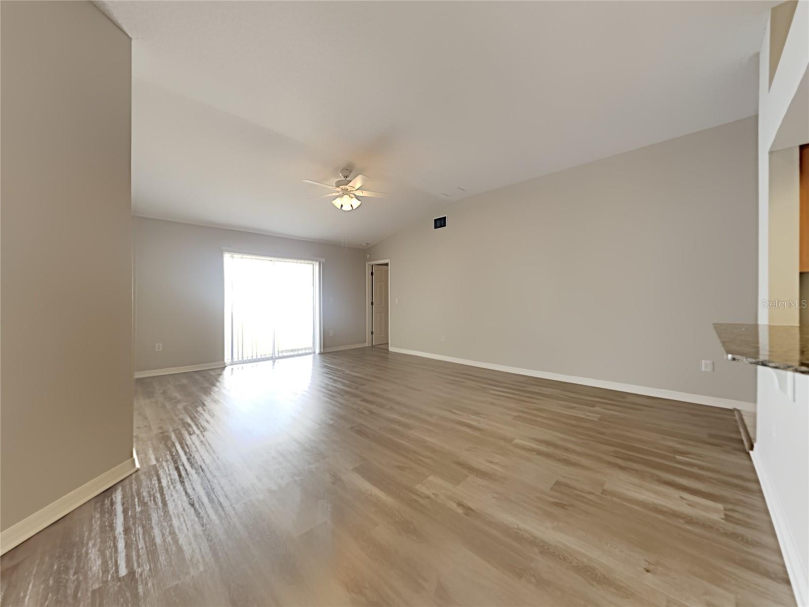 SUMMERFIELD VILL I TR 21 UN - Residential Lease