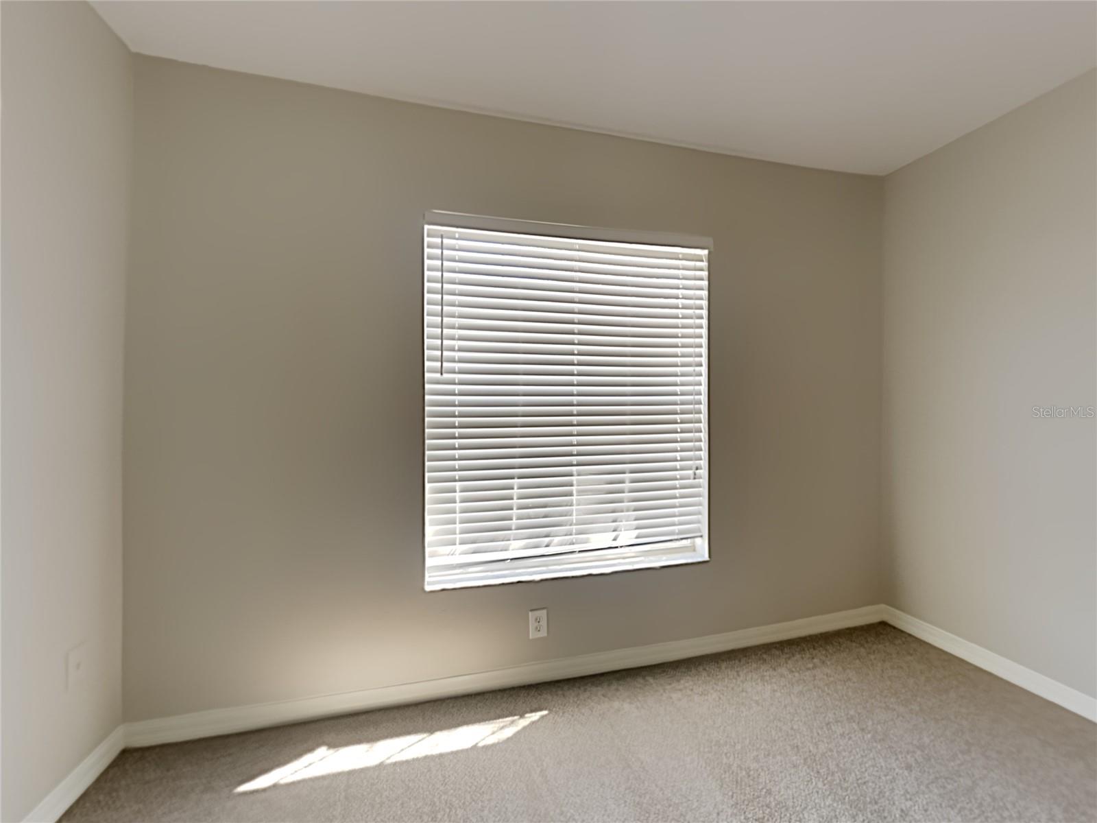 SUMMERFIELD VILL I TR 21 UN - Residential Lease