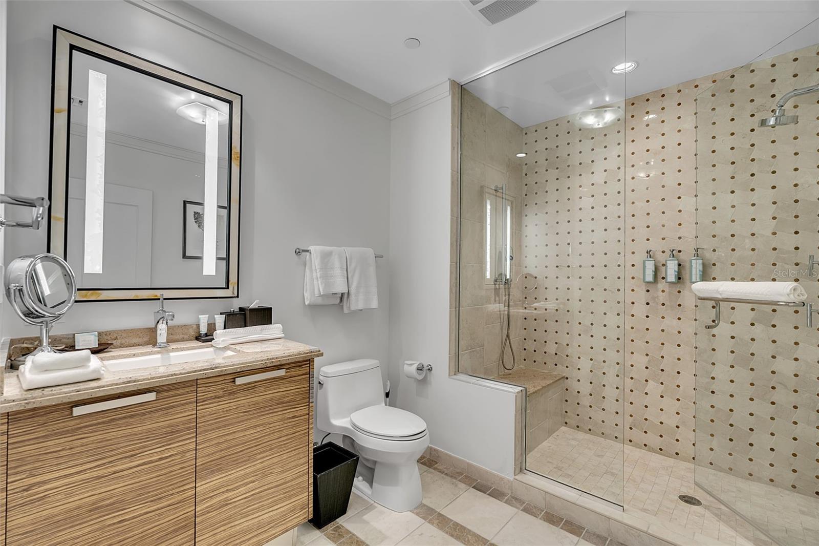 SIESTA KEY BEACH RESIDENCES II - Residential
