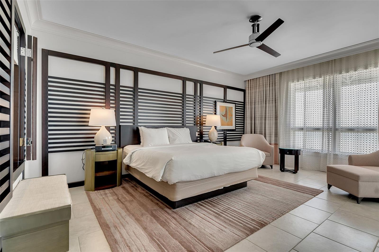 SIESTA KEY BEACH RESIDENCES II - Residential