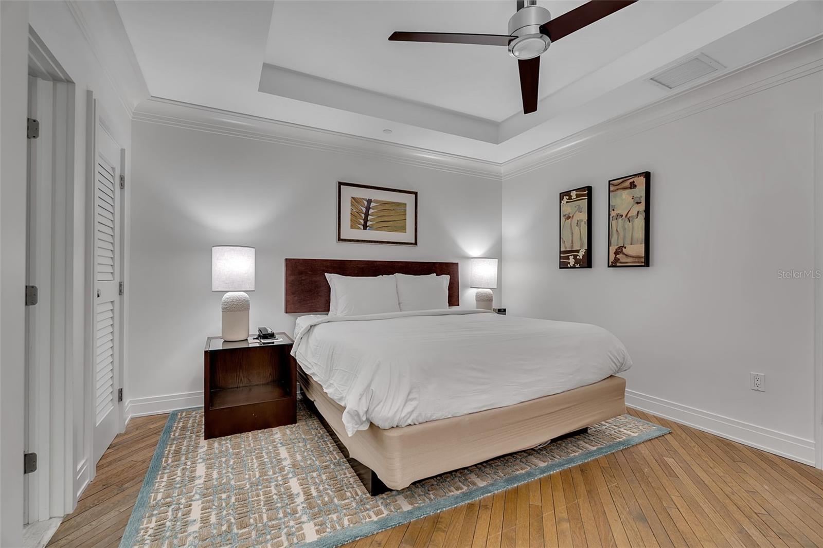 SIESTA KEY BEACH RESIDENCES II - Residential