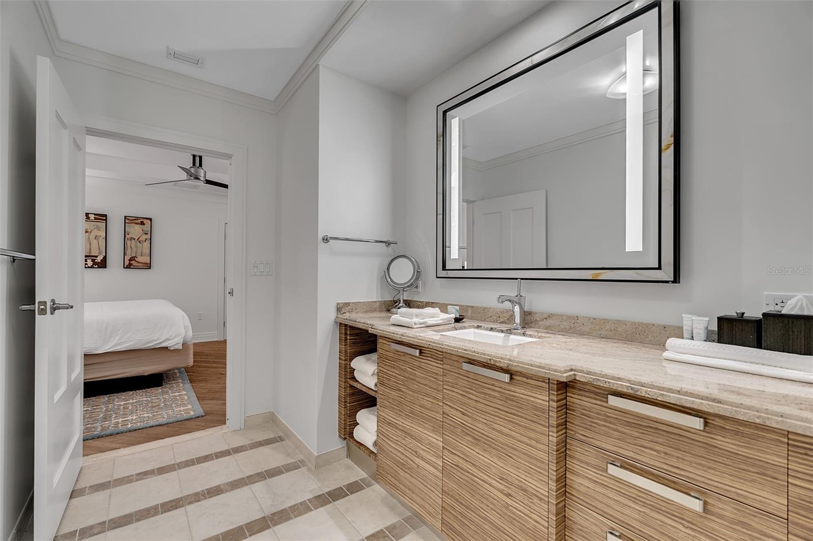 SIESTA KEY BEACH RESIDENCES II - Residential