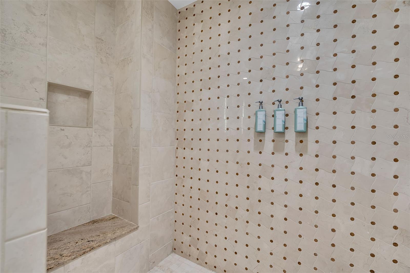 SIESTA KEY BEACH RESIDENCES II - Residential