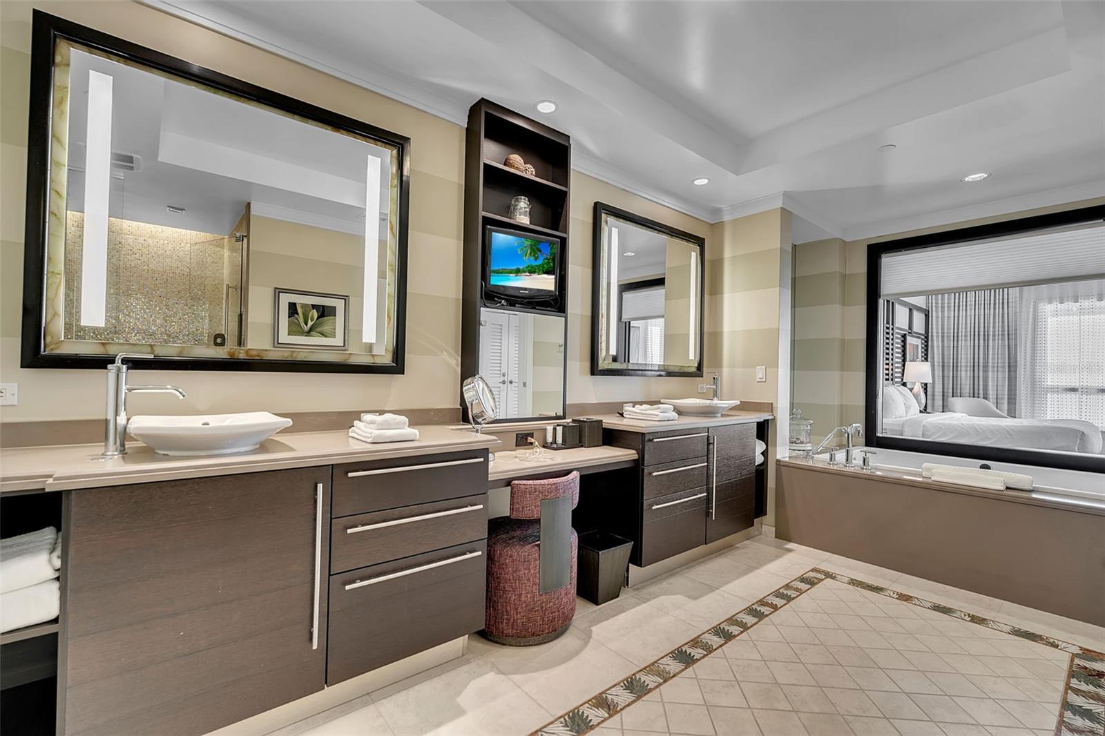 SIESTA KEY BEACH RESIDENCES II - Residential