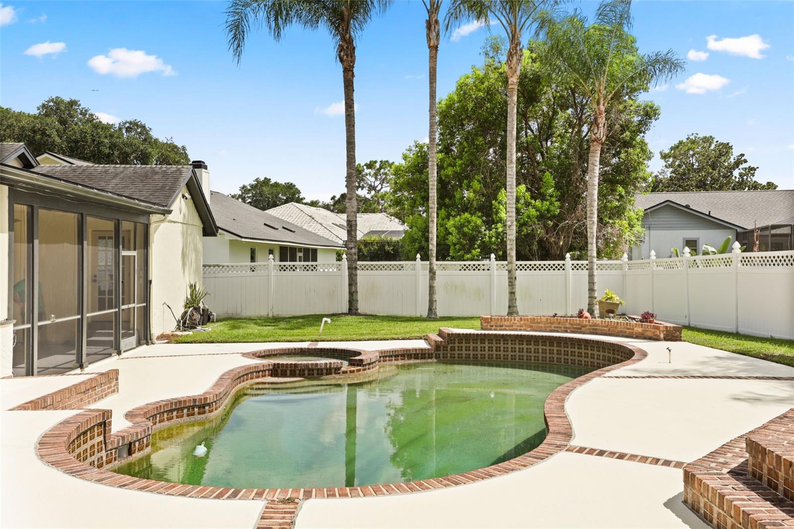 BAY VISTA ESTATES - Residential