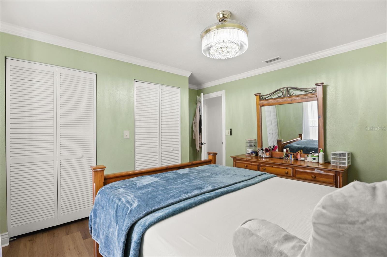 BAY VISTA ESTATES - Residential