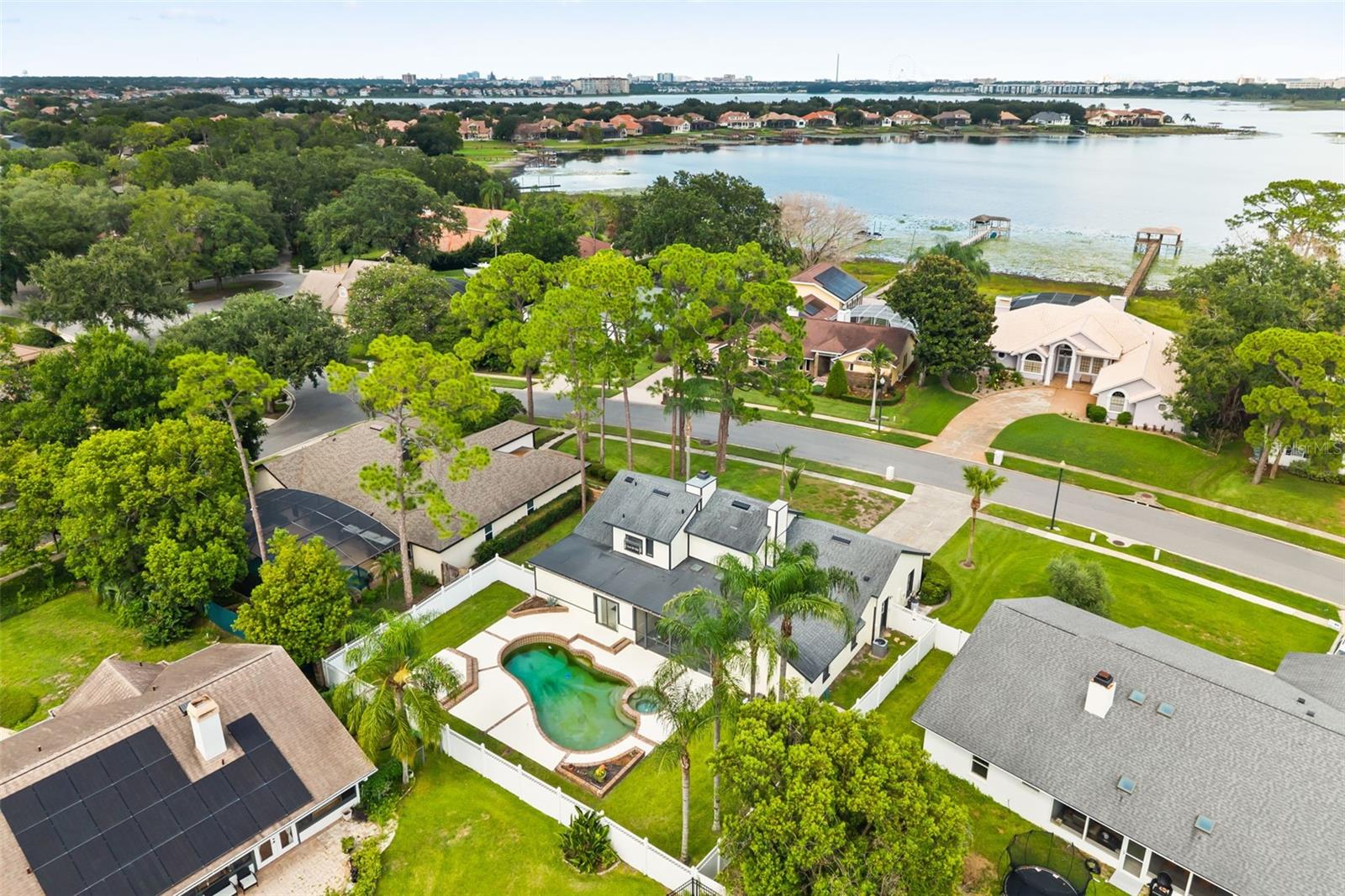 BAY VISTA ESTATES - Residential