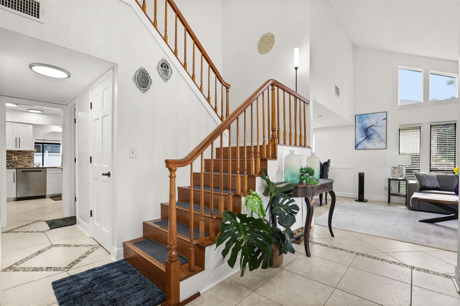 BAY VISTA ESTATES - Residential