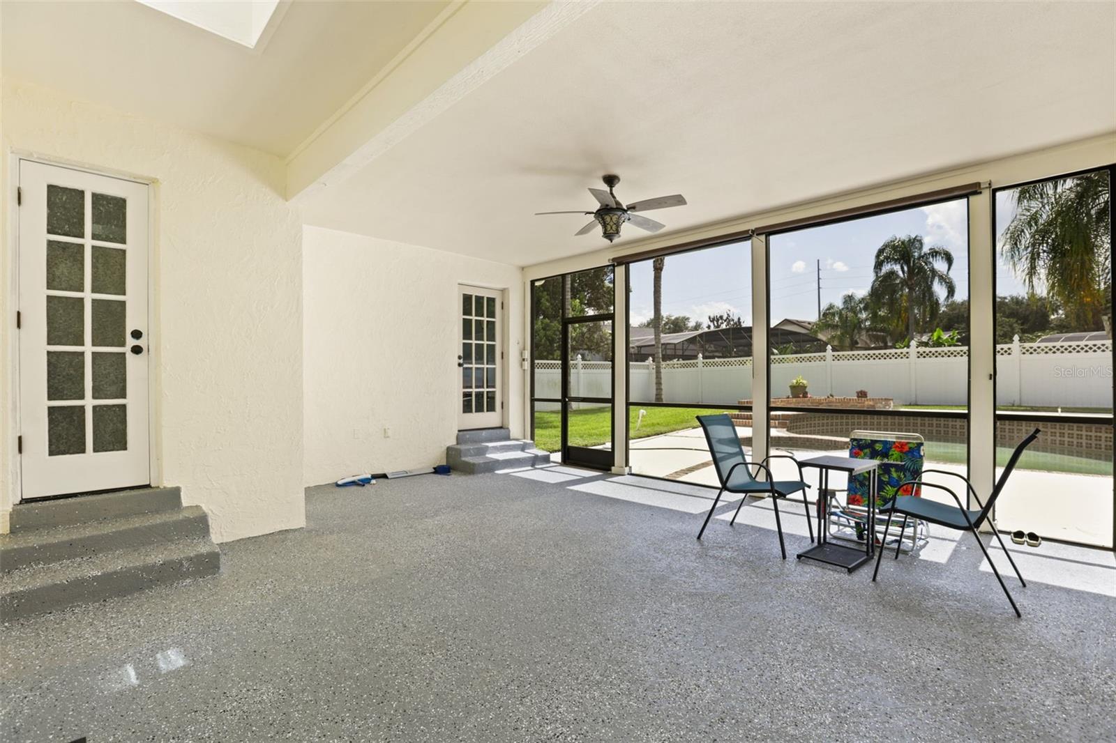BAY VISTA ESTATES - Residential