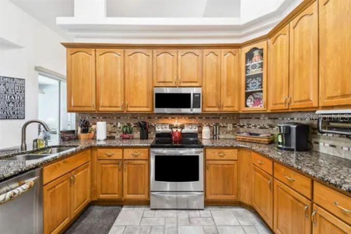 HICKORY HOLLOW UNIT 3 - Residential
