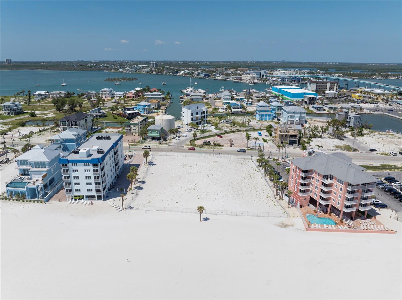 ROYAL BEACH CLUB CONDO - Commercial Sale