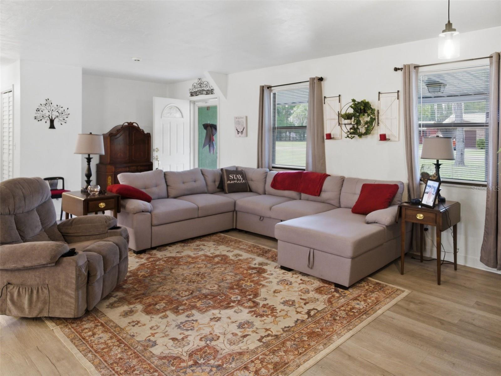 OAK RIDGE PARK - Residential