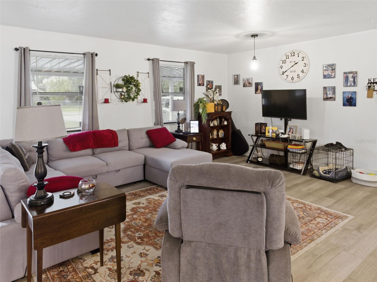OAK RIDGE PARK - Residential