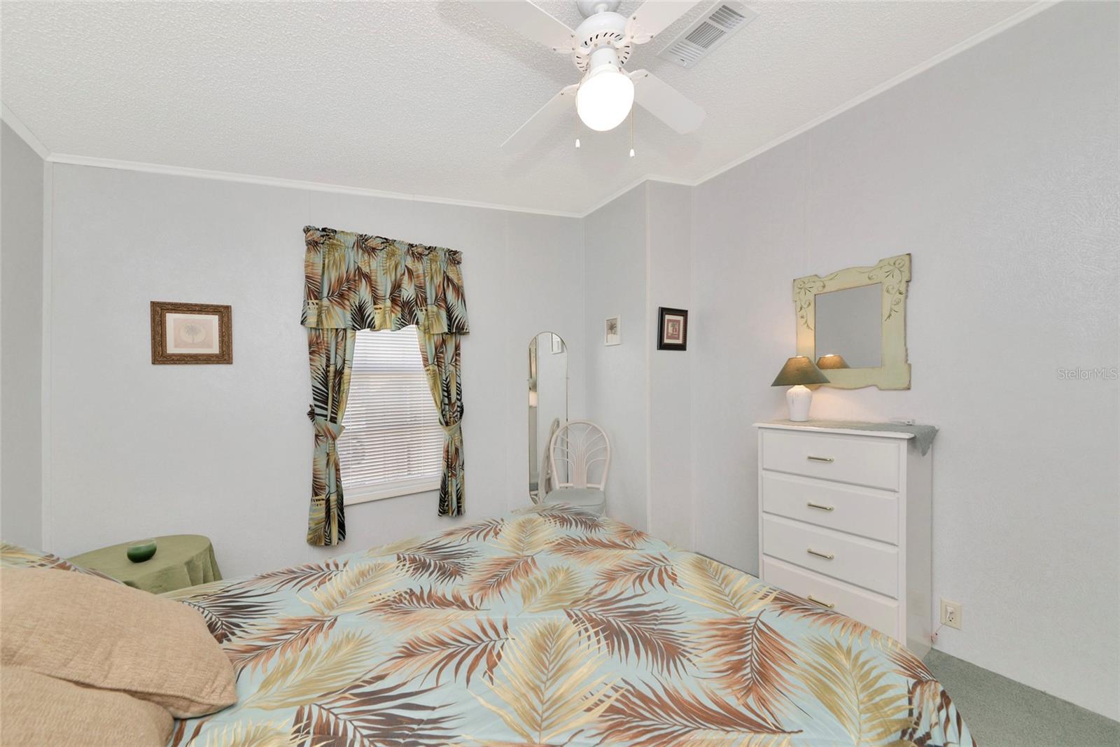 GOLF LAKES RESIDENTS CO-OP - Residential