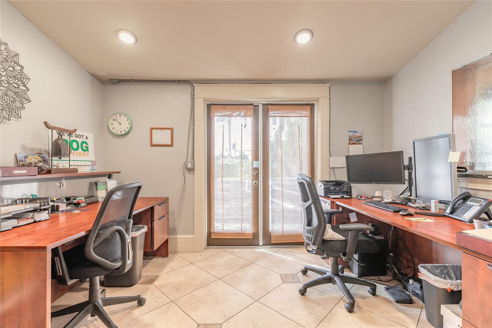 WALKERS HOLLY HILL - Commercial Sale