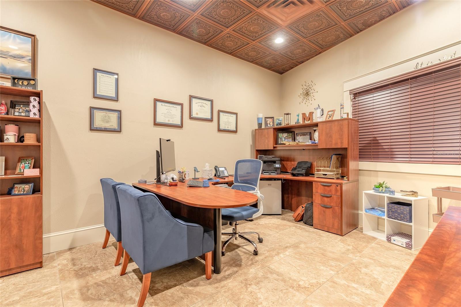 WALKERS HOLLY HILL - Commercial Sale