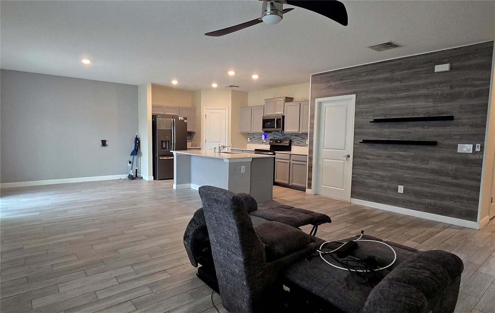 HIGHLAND MEADOWS PH 3 - Residential