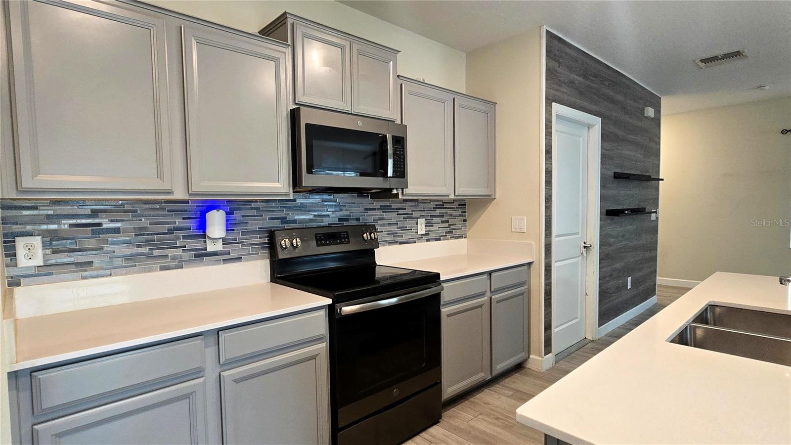 HIGHLAND MEADOWS PH 3 - Residential
