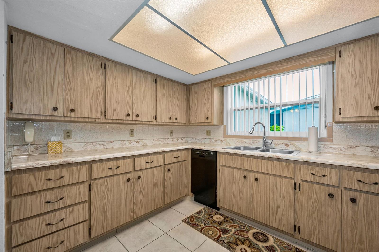 HOLIDAY GARDEN ESTATES - Residential