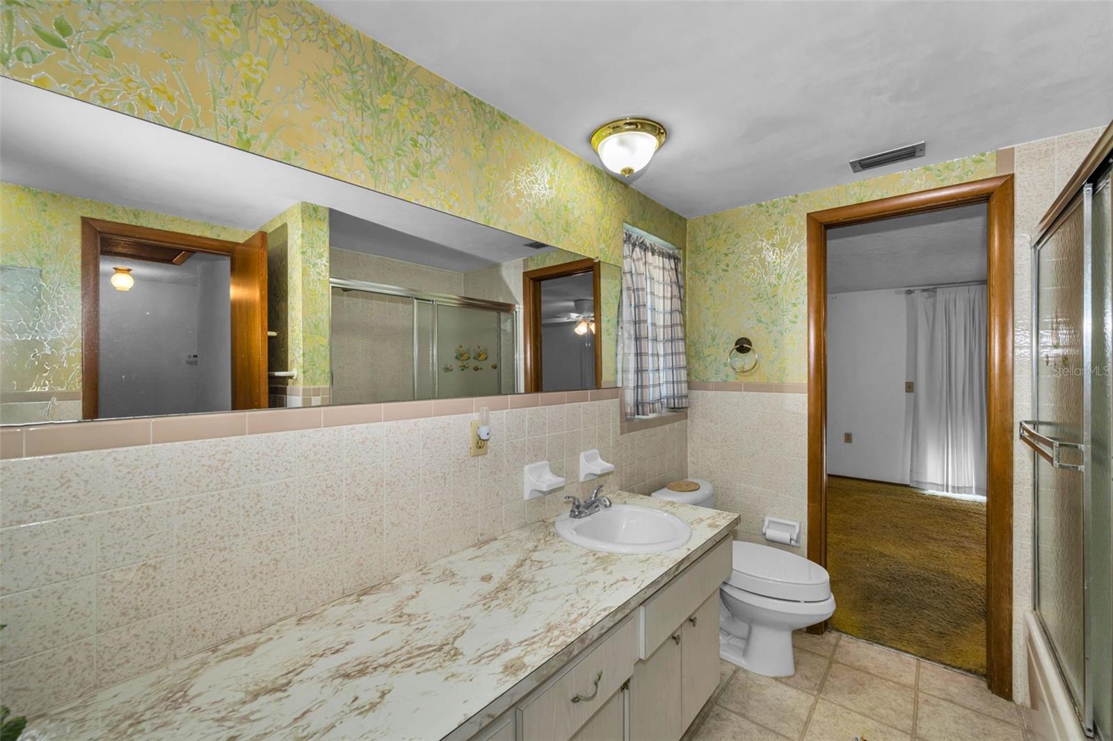 HOLIDAY GARDEN ESTATES - Residential