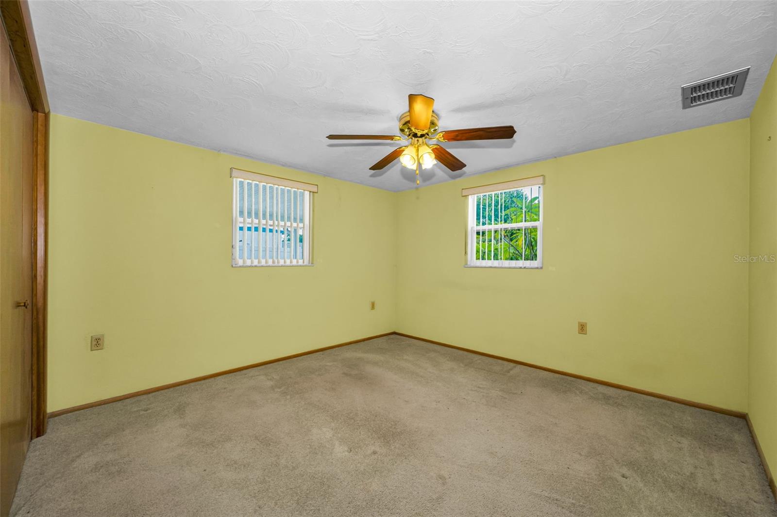 HOLIDAY GARDEN ESTATES - Residential