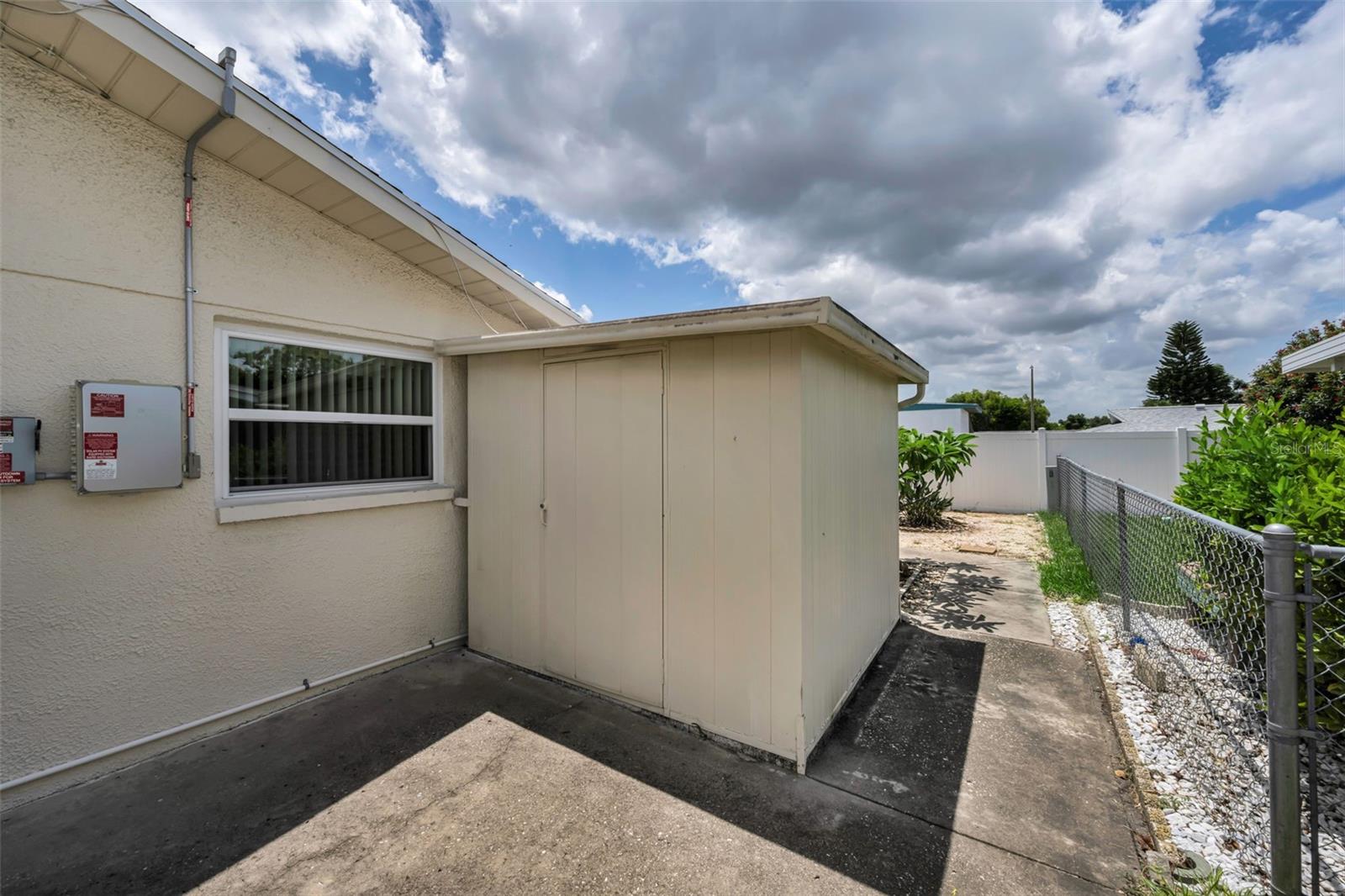 HOLIDAY GARDEN ESTATES - Residential