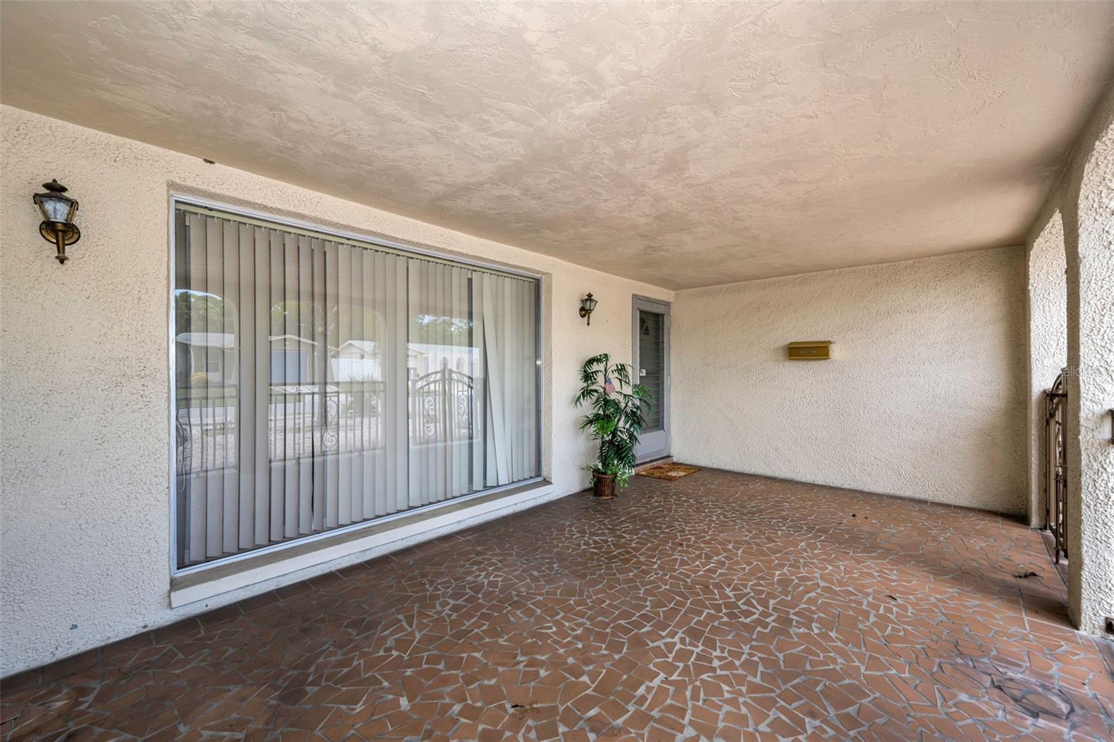HOLIDAY GARDEN ESTATES - Residential