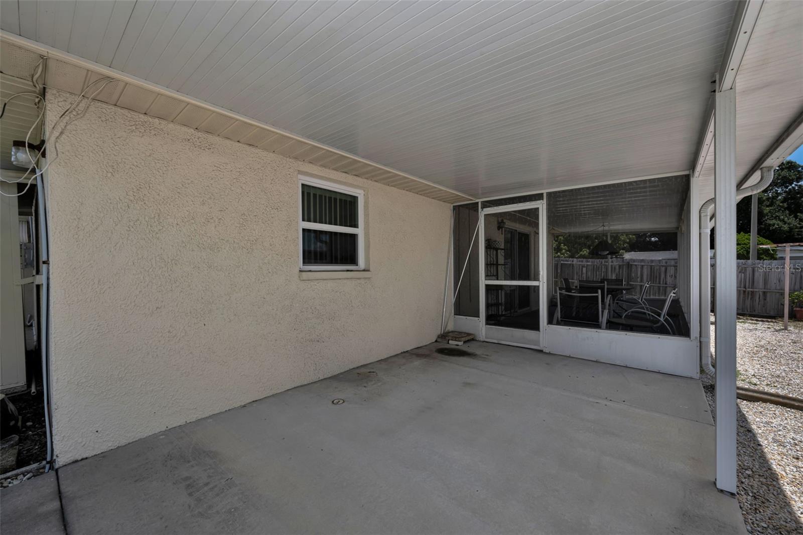 HOLIDAY GARDEN ESTATES - Residential