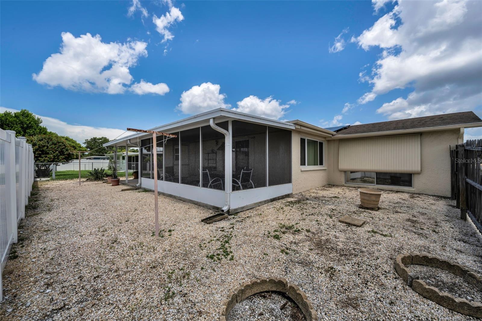 HOLIDAY GARDEN ESTATES - Residential