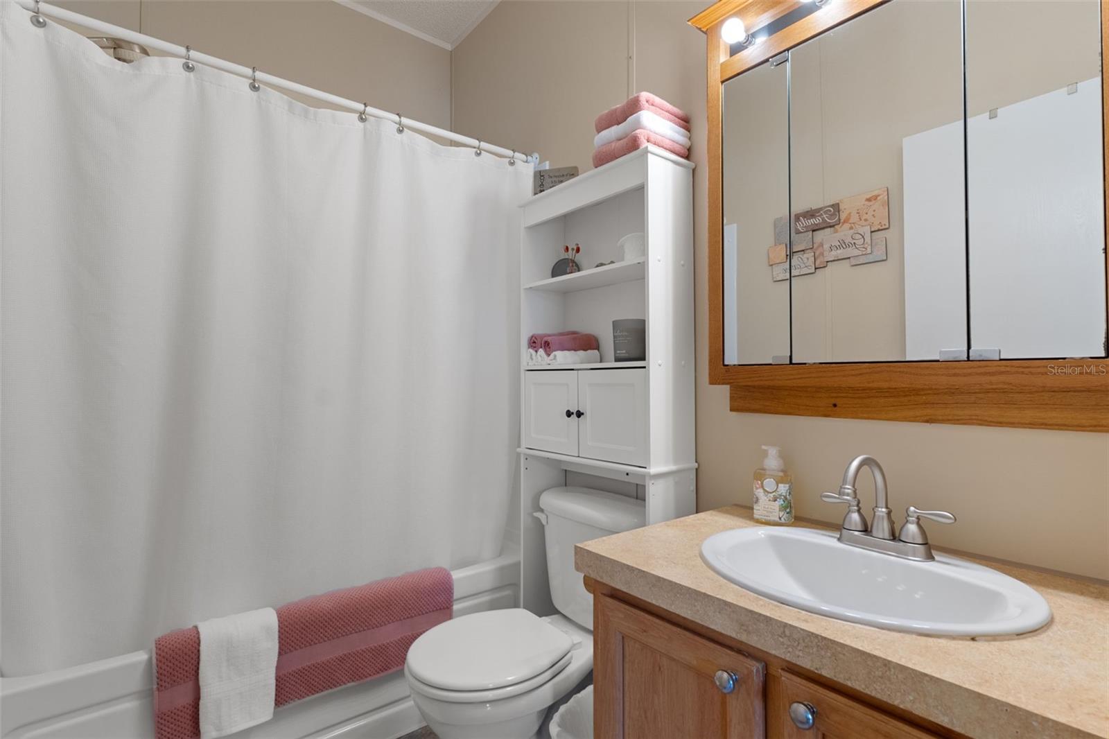 LAKE TROPICANA RANCHETTES - Residential