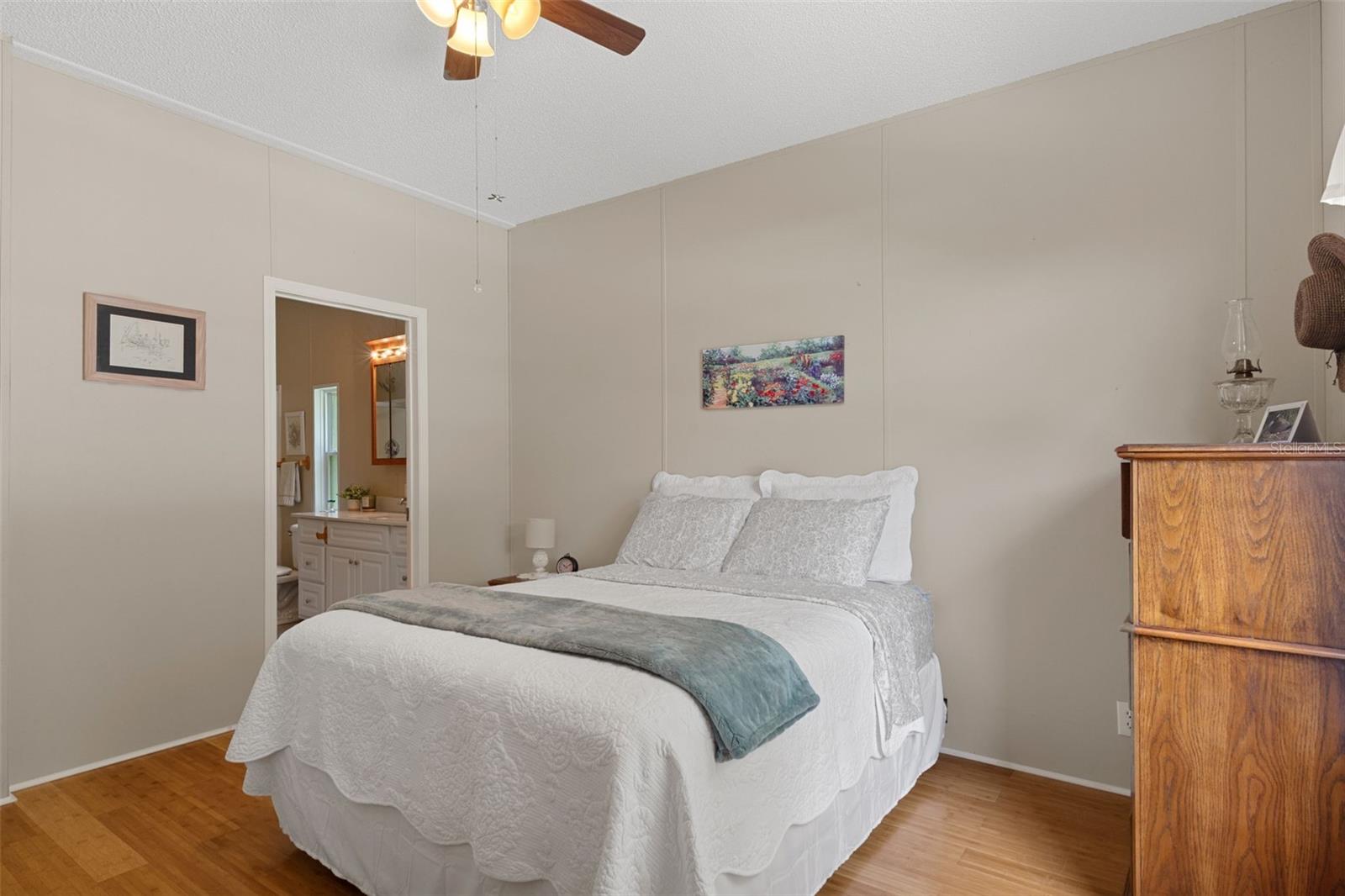 LAKE TROPICANA RANCHETTES - Residential