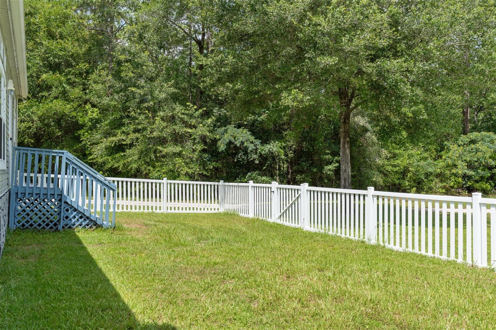 LAKE TROPICANA RANCHETTES - Residential