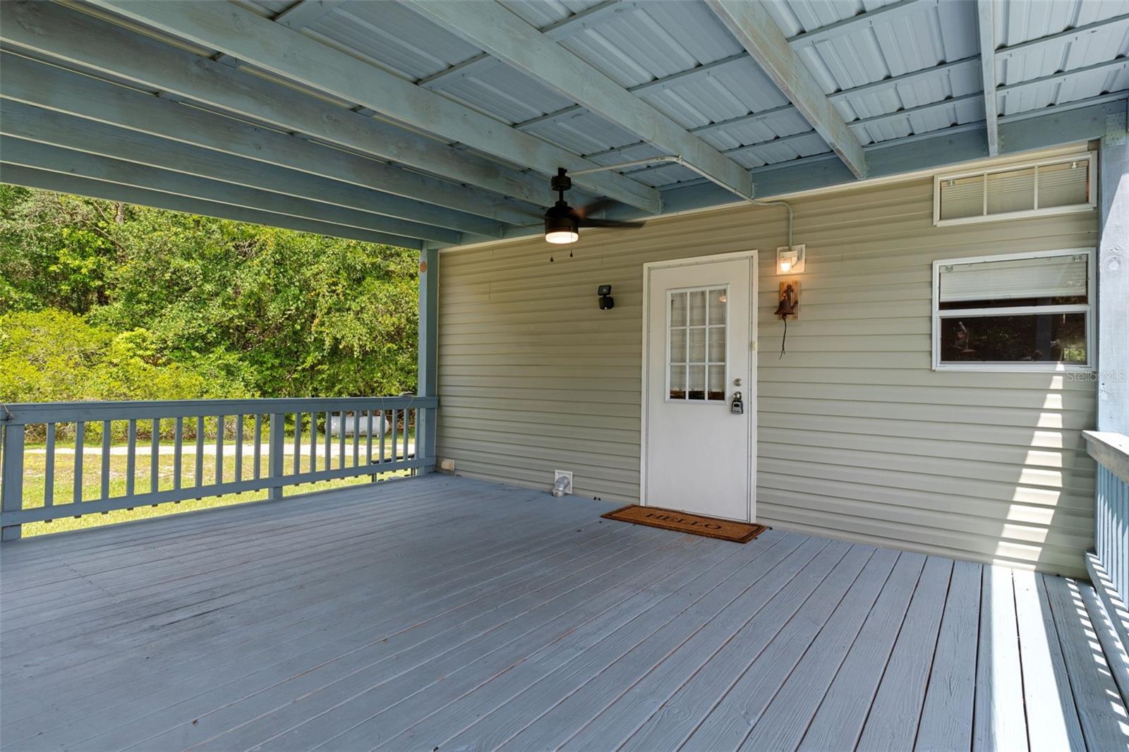 LAKE TROPICANA RANCHETTES - Residential