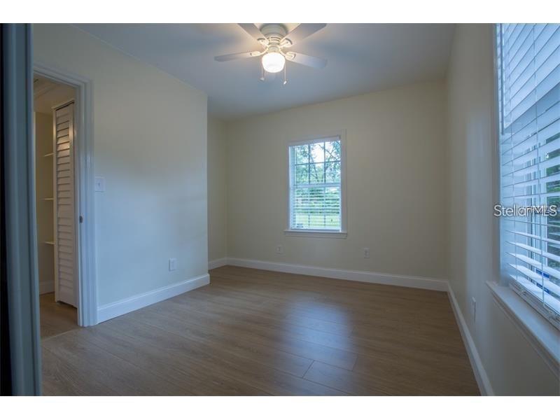 RIVERSIDE NORTH - Residential Lease