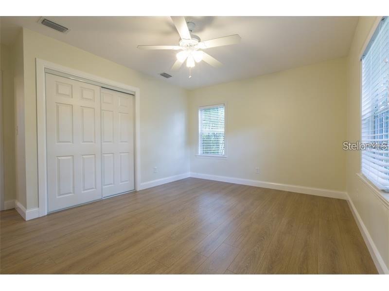 RIVERSIDE NORTH - Residential Lease