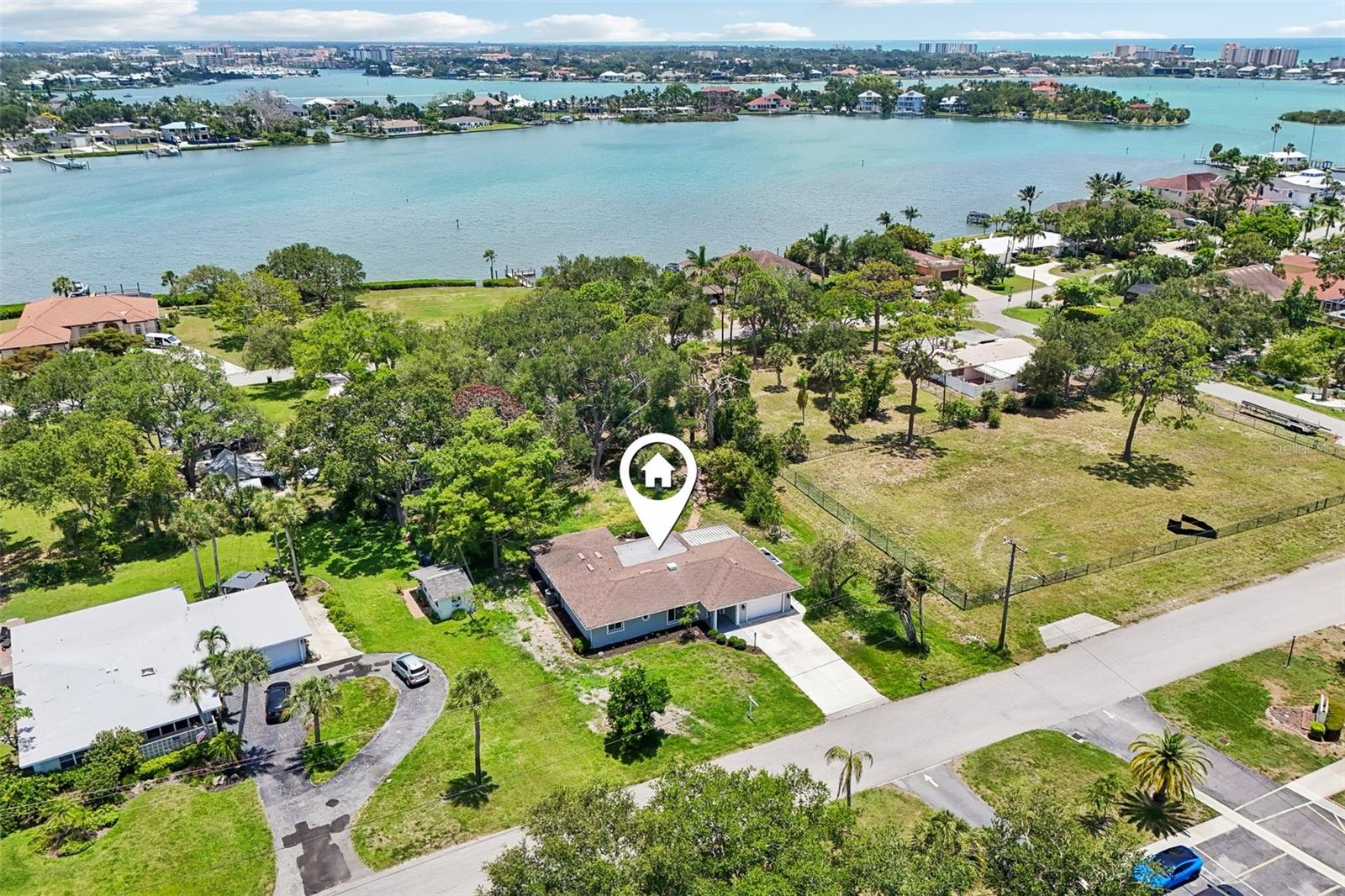BAY POINT CORR OF - Residential