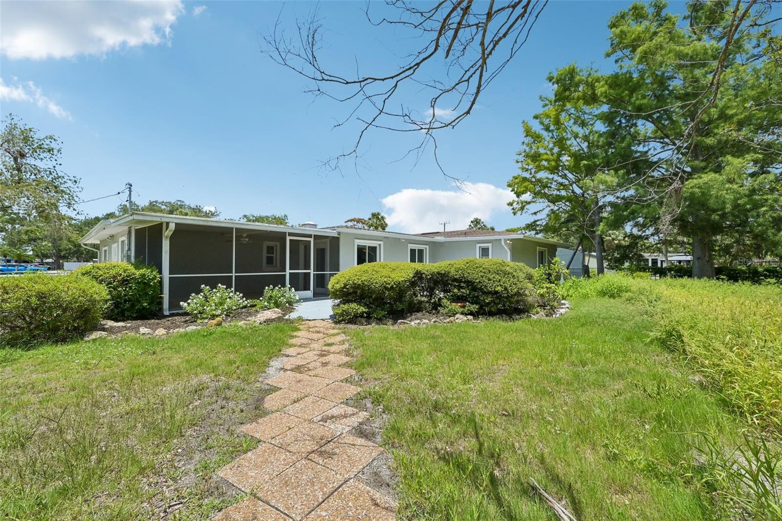 BAY POINT CORR OF - Residential