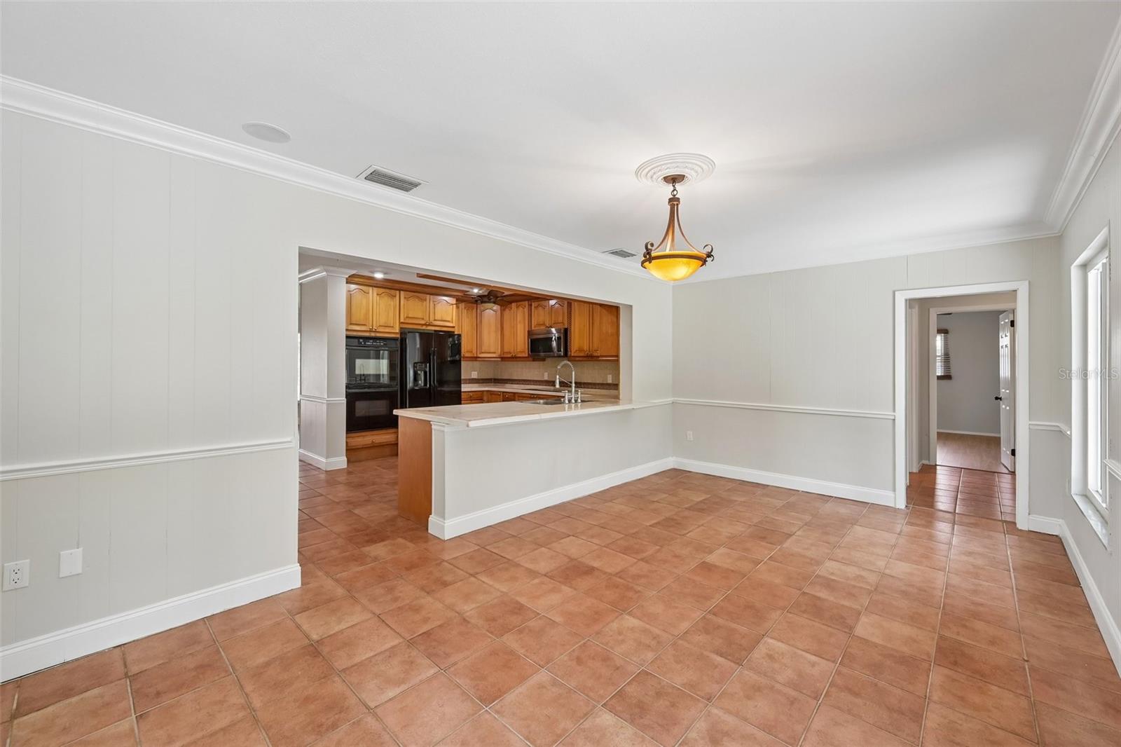 BAY POINT CORR OF - Residential