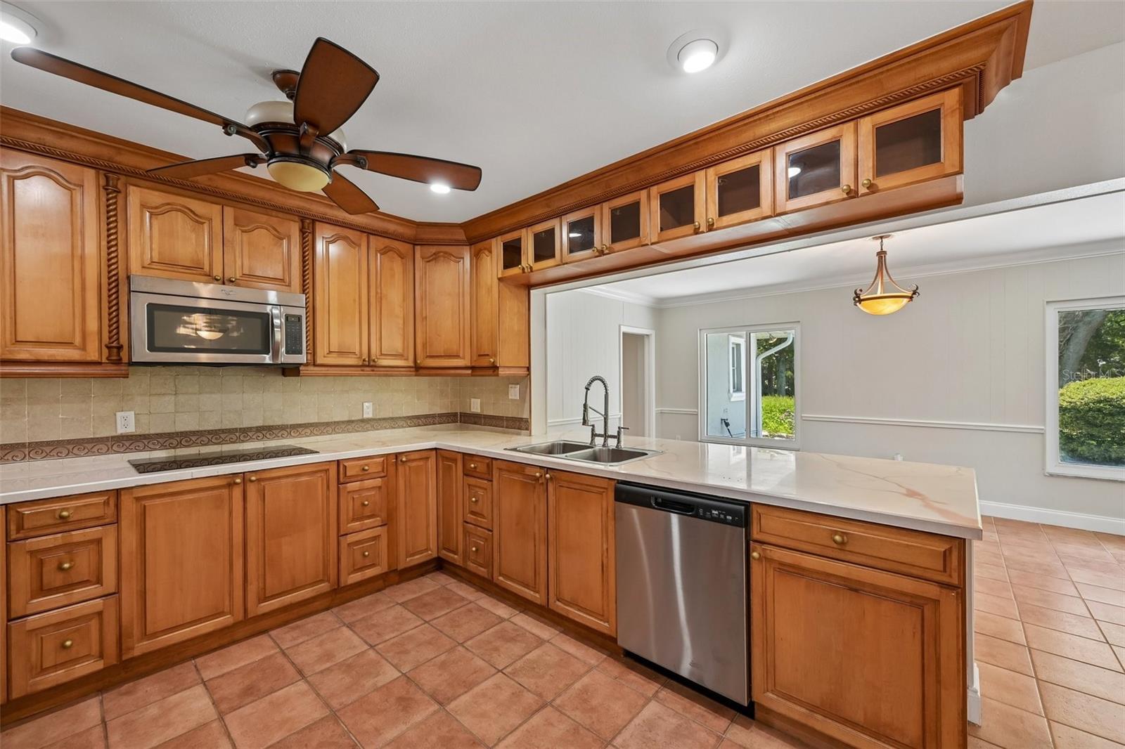 BAY POINT CORR OF - Residential