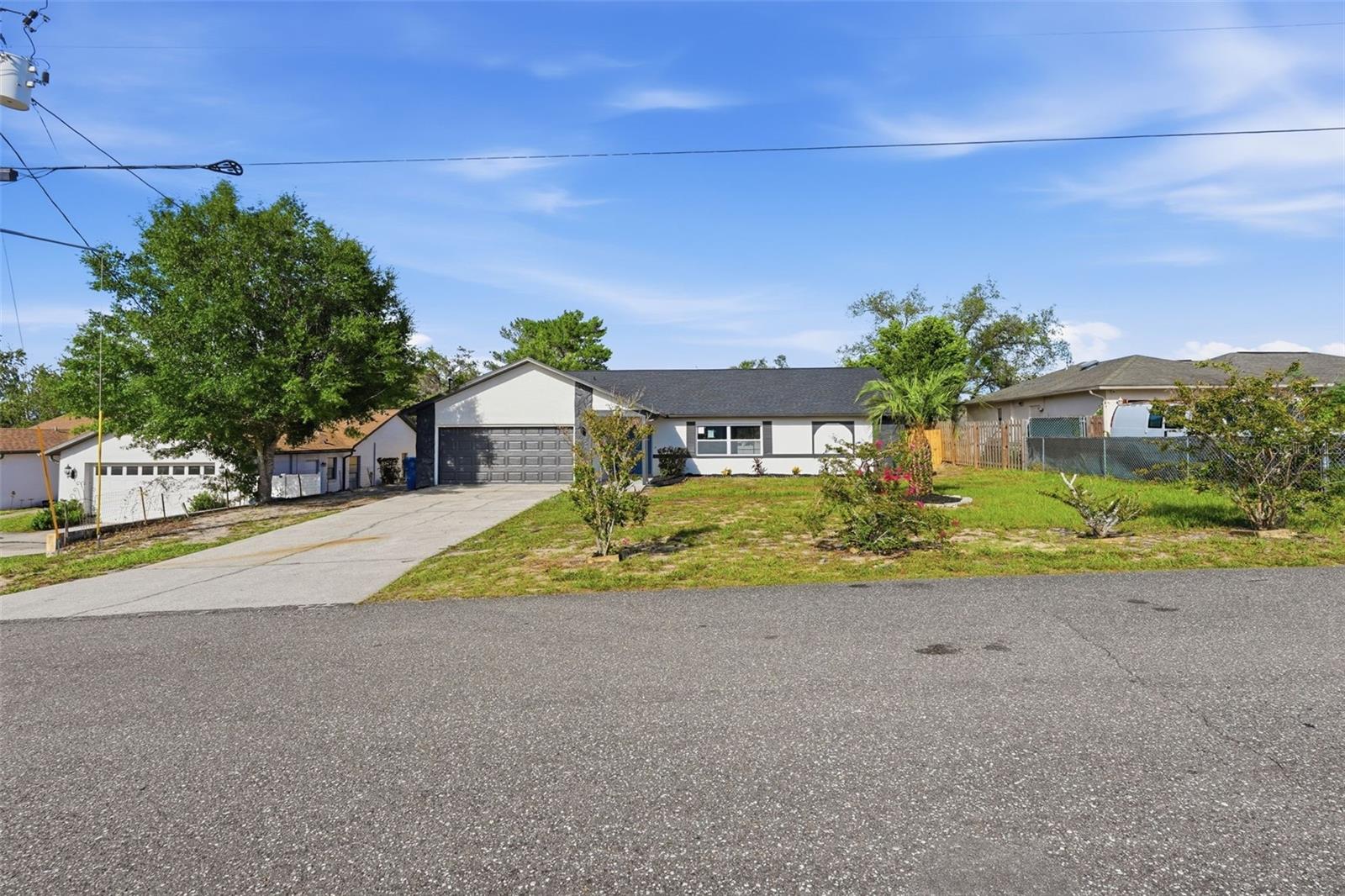 SPRING HILL - Residential