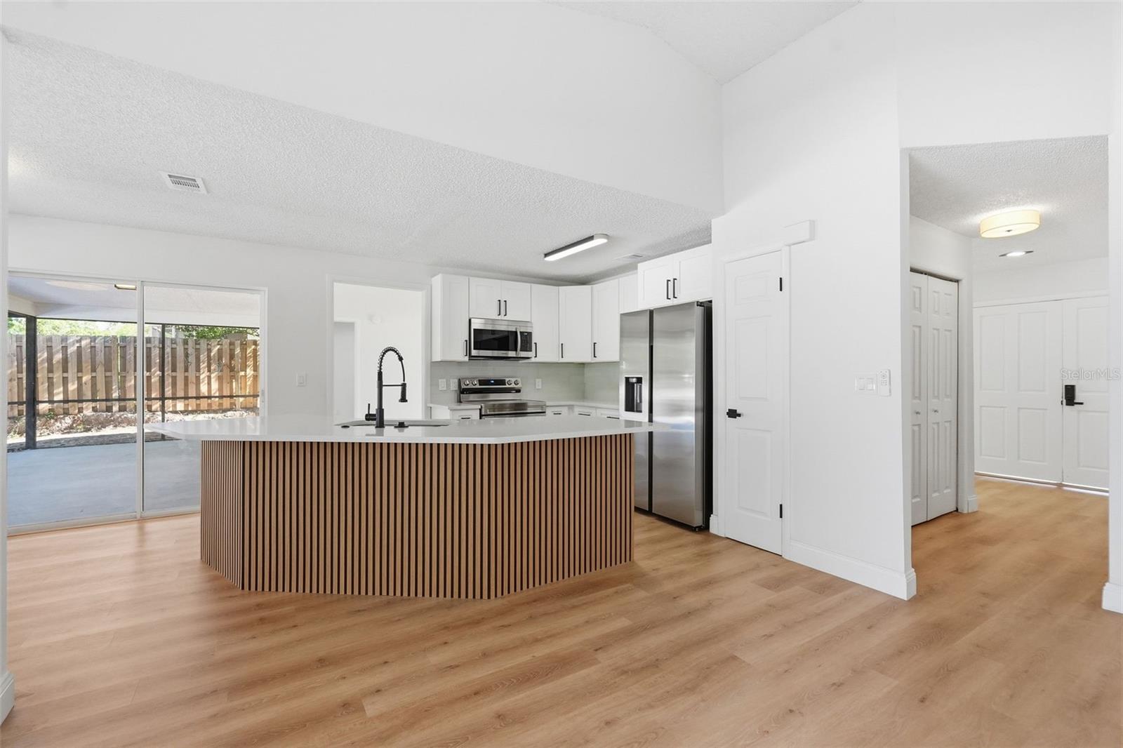 SPRING HILL - Residential