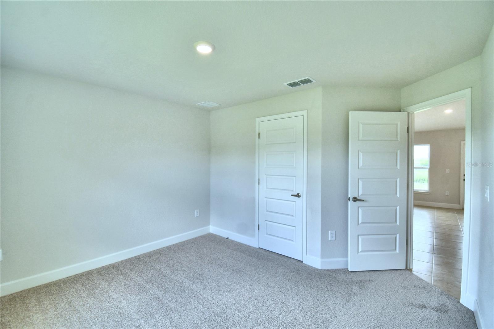 CADENCE CROSSING - Residential