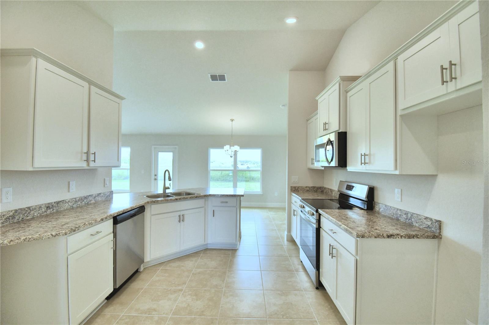 CADENCE CROSSING - Residential