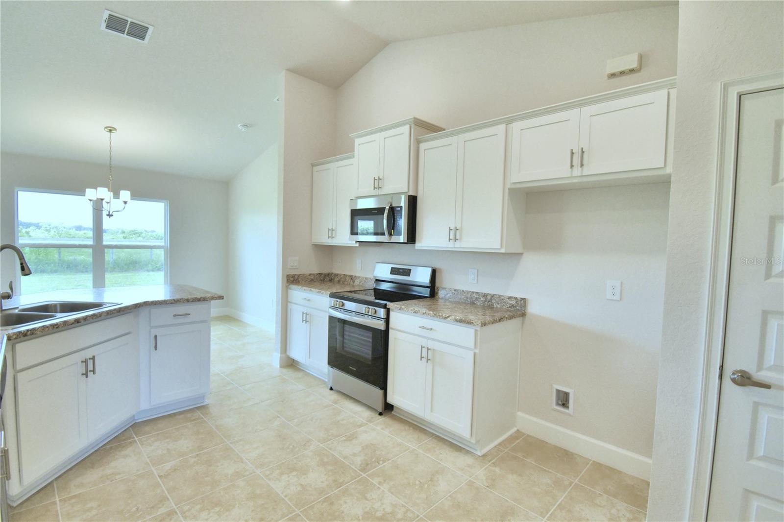 CADENCE CROSSING - Residential