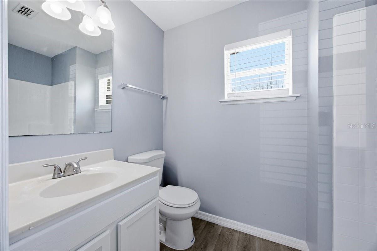 QUEENS COVE PH 04 - Residential