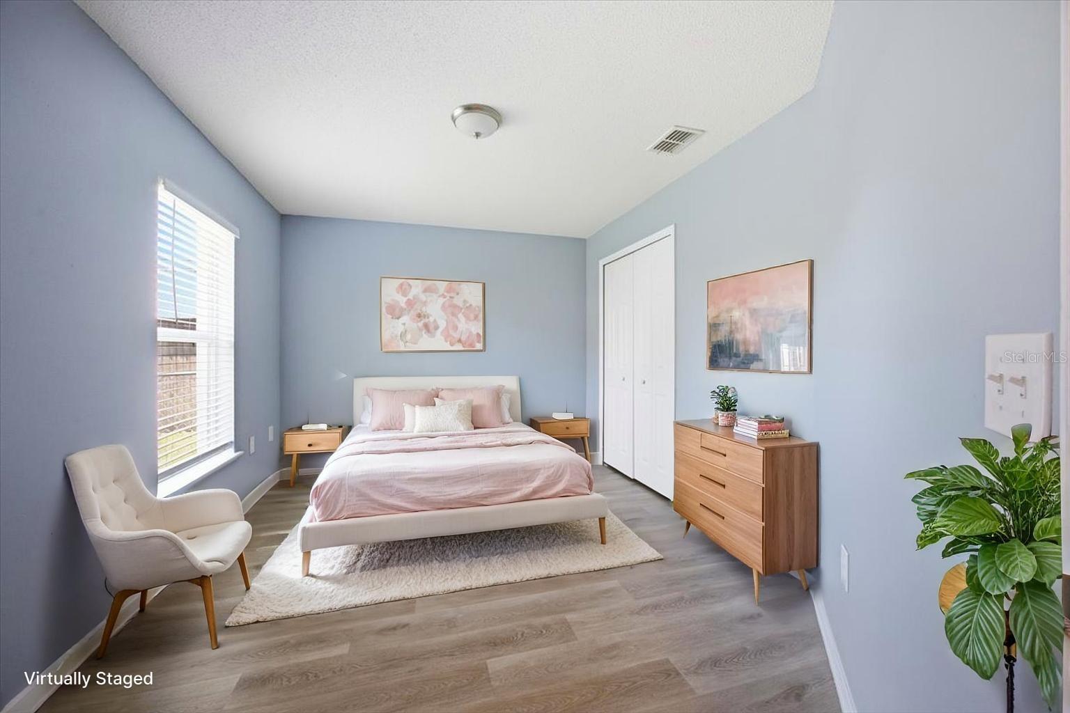 QUEENS COVE PH 04 - Residential
